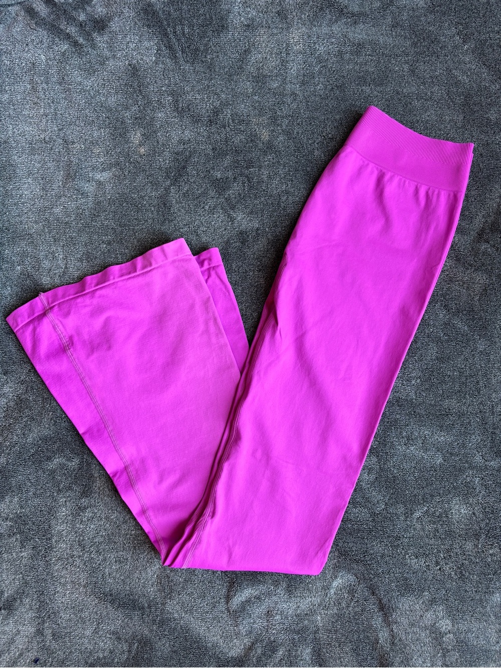 NWOT PXTN Athletic Flare Yoga Pants (S)